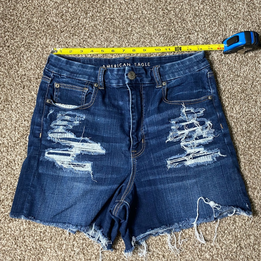 American Eagle Outfitters Curvy Hi Rise Shortie